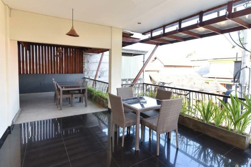 Hotel Reddoorz Near Legian Street à Kuta Lombok Extérieur photo